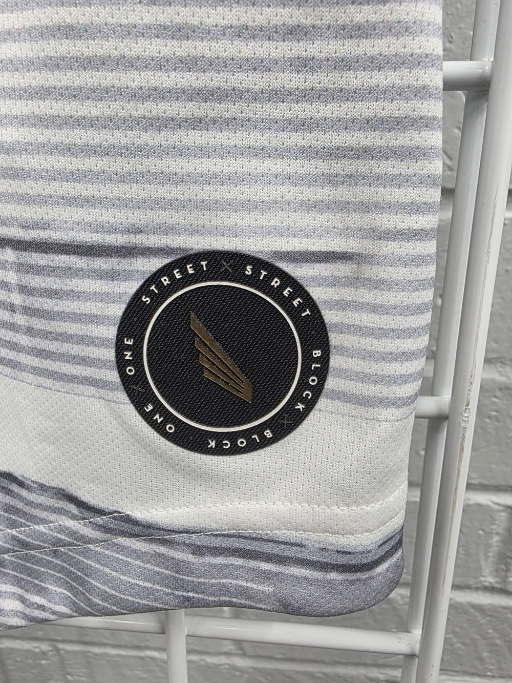 Adidas LAFC White/Gray YouTube TV Men's Soccer Jersey - XL